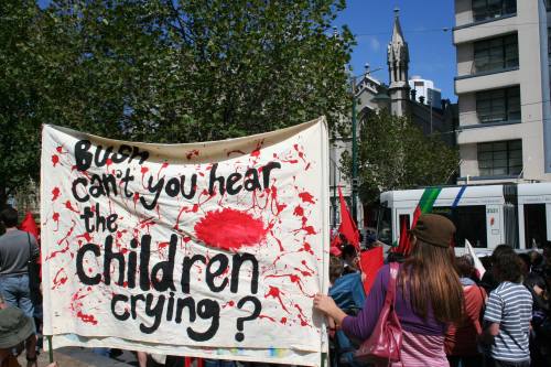 Melbourne Noisy antiwar protest