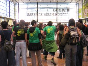 time to leave the shopping center/station