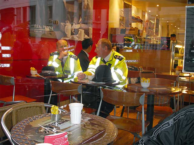 it was apparently so boring that even some cops went and sat in a cafe