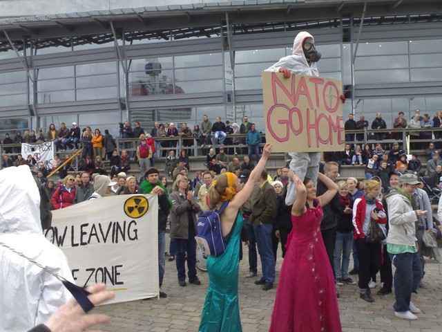 Can you see any WoMDs from up there