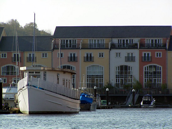 Picton Family Houseboat Home A View Not Shared Penarth Marina Cardiff Bay