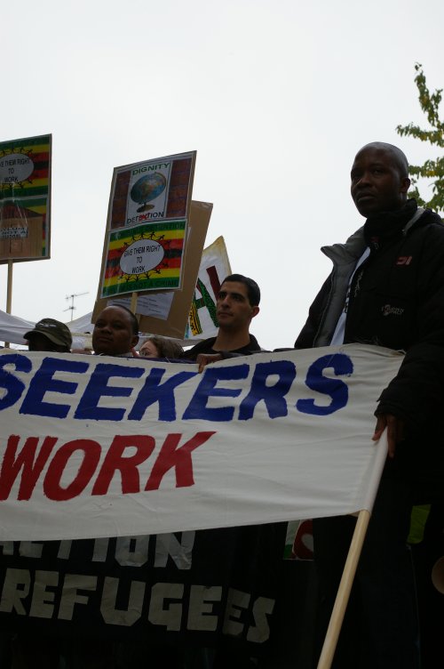 The start of the "Dignity Not Detention" march on Lindholme (Pismmoor)