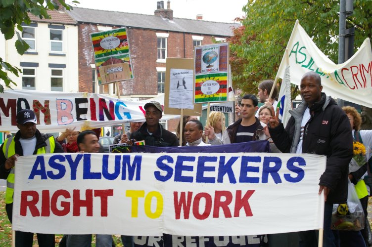 The start of the "Dignity Not Detention" march on Lindholme (Pismmoor)