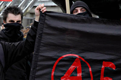 (c) Marc Vallée, 2007.