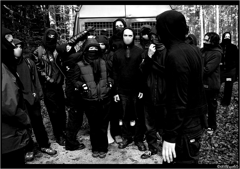 Sabs in France cancel the hunt