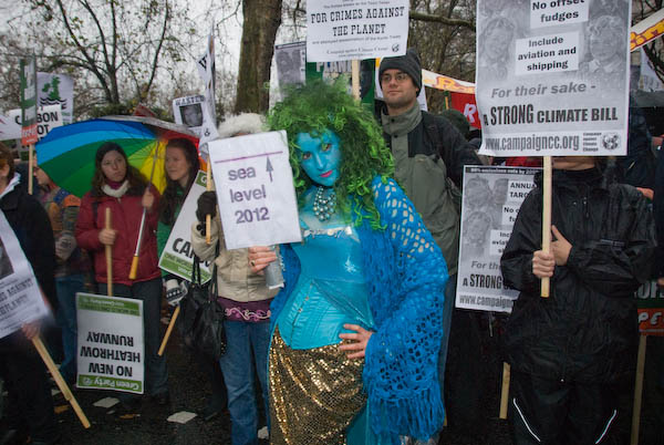 Sea Level 2012. (C) Peter Marshall