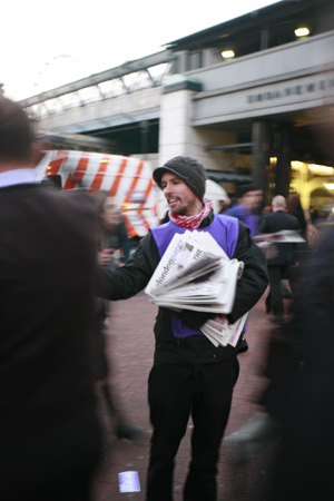 Team Purple get a helping hand from Agent Bristly Pioneer