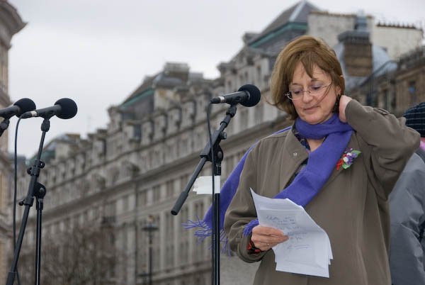 Diana Holland, Unite