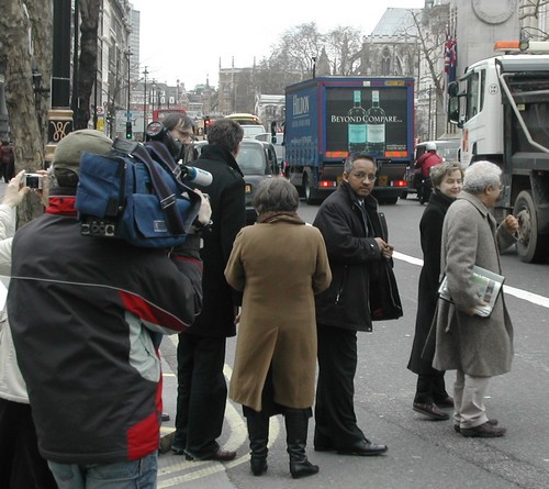 Delegation crosses to Downing Street