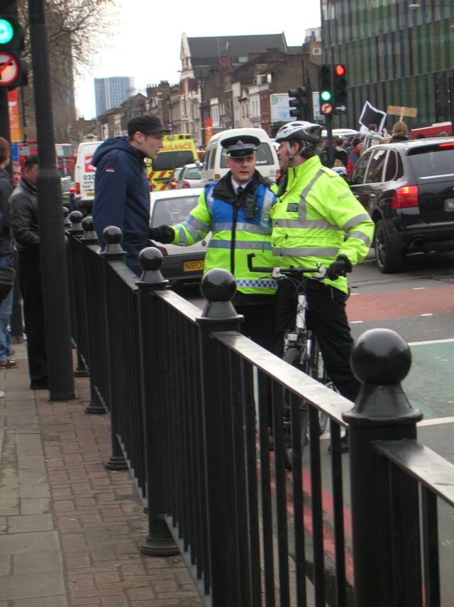 Torch Protest hits Whitechapel_2