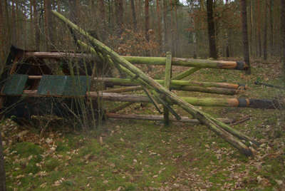 HUNTING TOWERS DESTROYED (Germany)