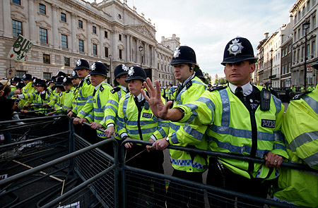 After finishing their speeches, they move toward Whitehall