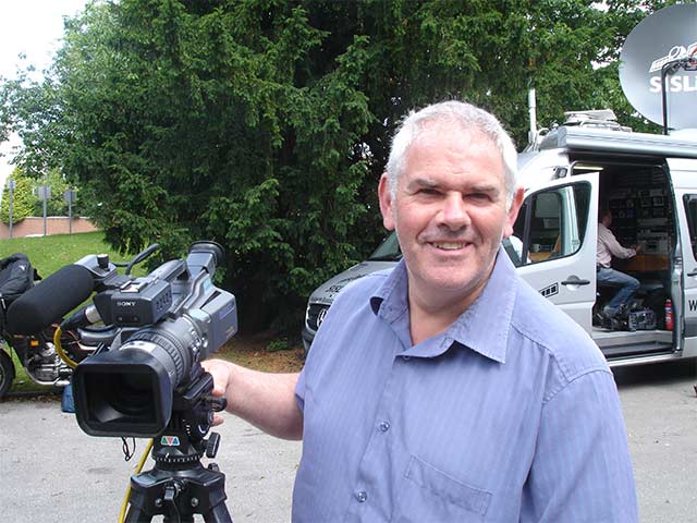 central news camera man