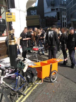 The food is in the trailer !