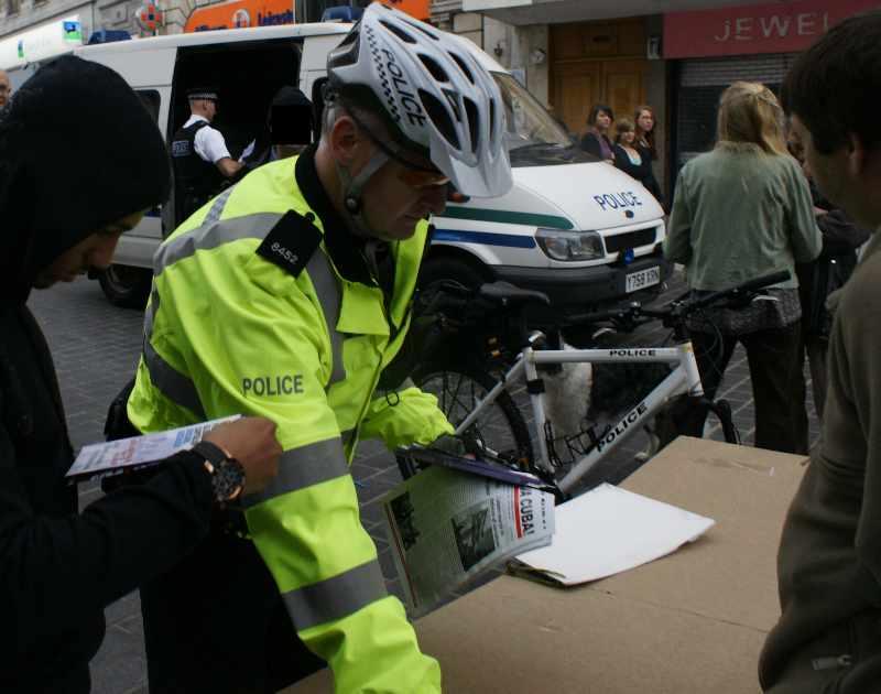 13:05, Officer 8452 takes Rock Around The Block (Cuba) leaflets - so it begins!