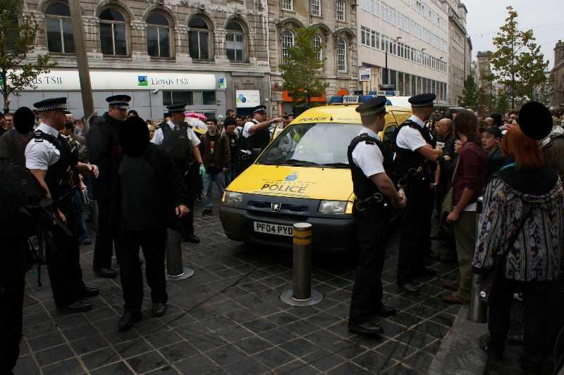 14:17pm, police show their "Zero Tolerance = Zero Respect!" policing methods.