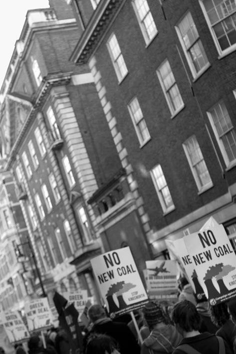 National climate March. Grosvenor Square to Parliament Sq. 06.12.08