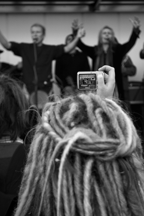 National climate March. 'Seize the day' perform in Parliament Sq. 06.12.08