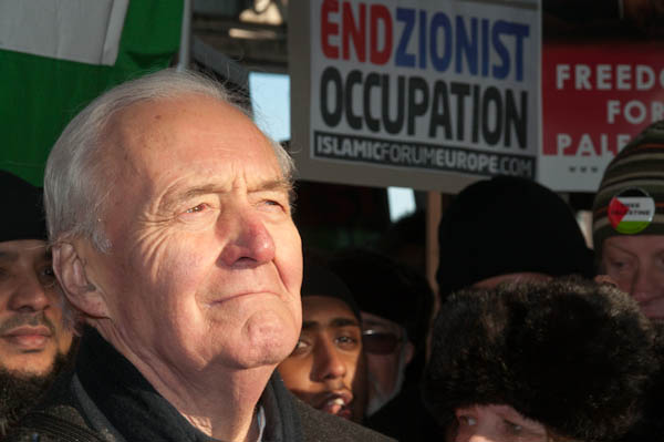 Tony Benn looking well at the start of the march