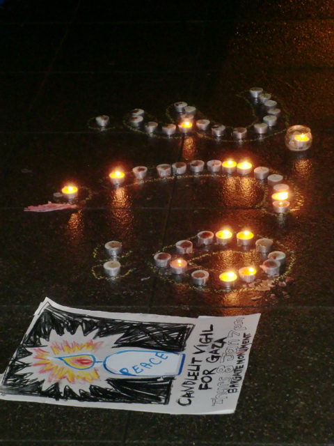8th January 2009 - Southampton Vigil for Palestine. Messages sent to Palestine