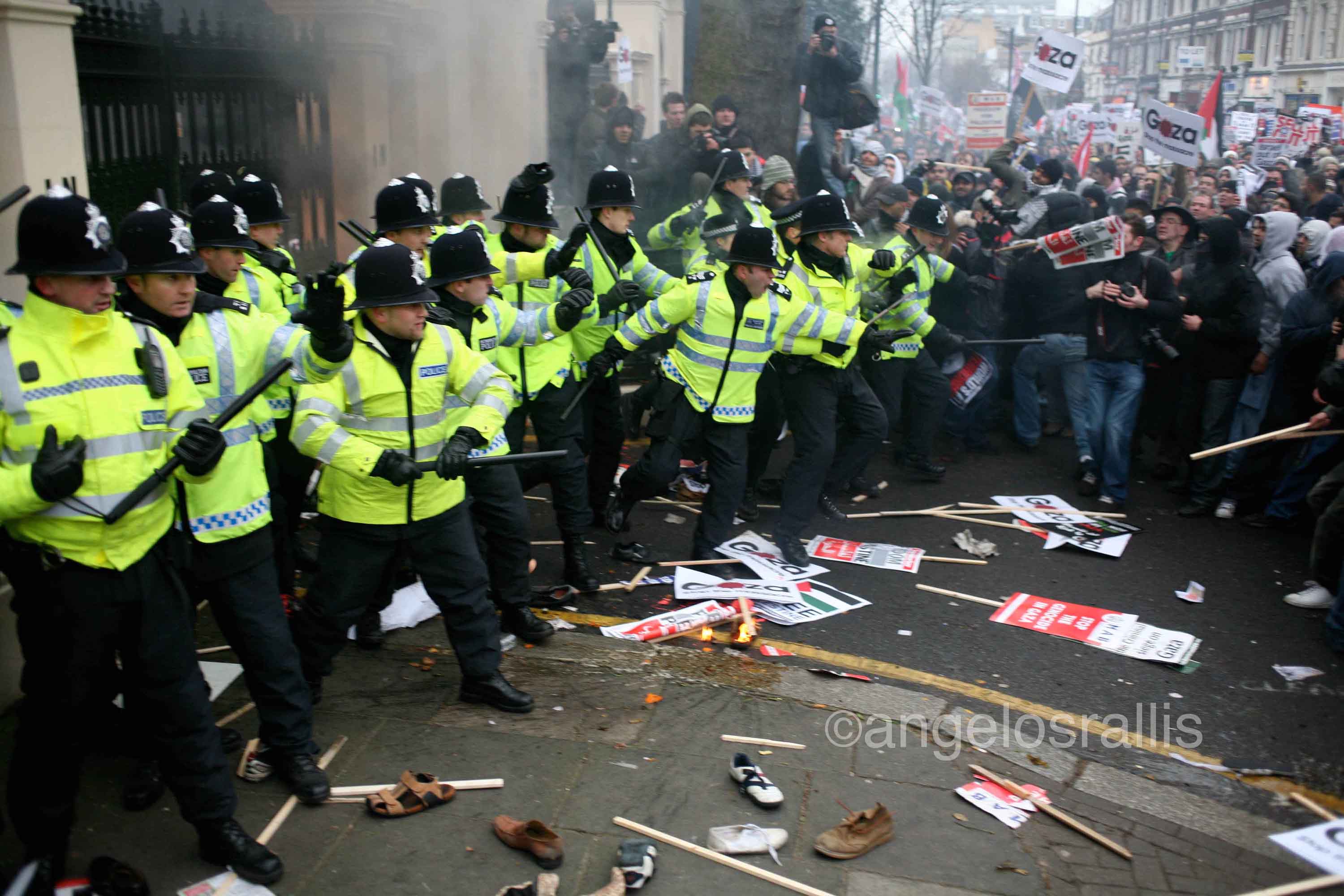 Anti-riot cops facing the crowd