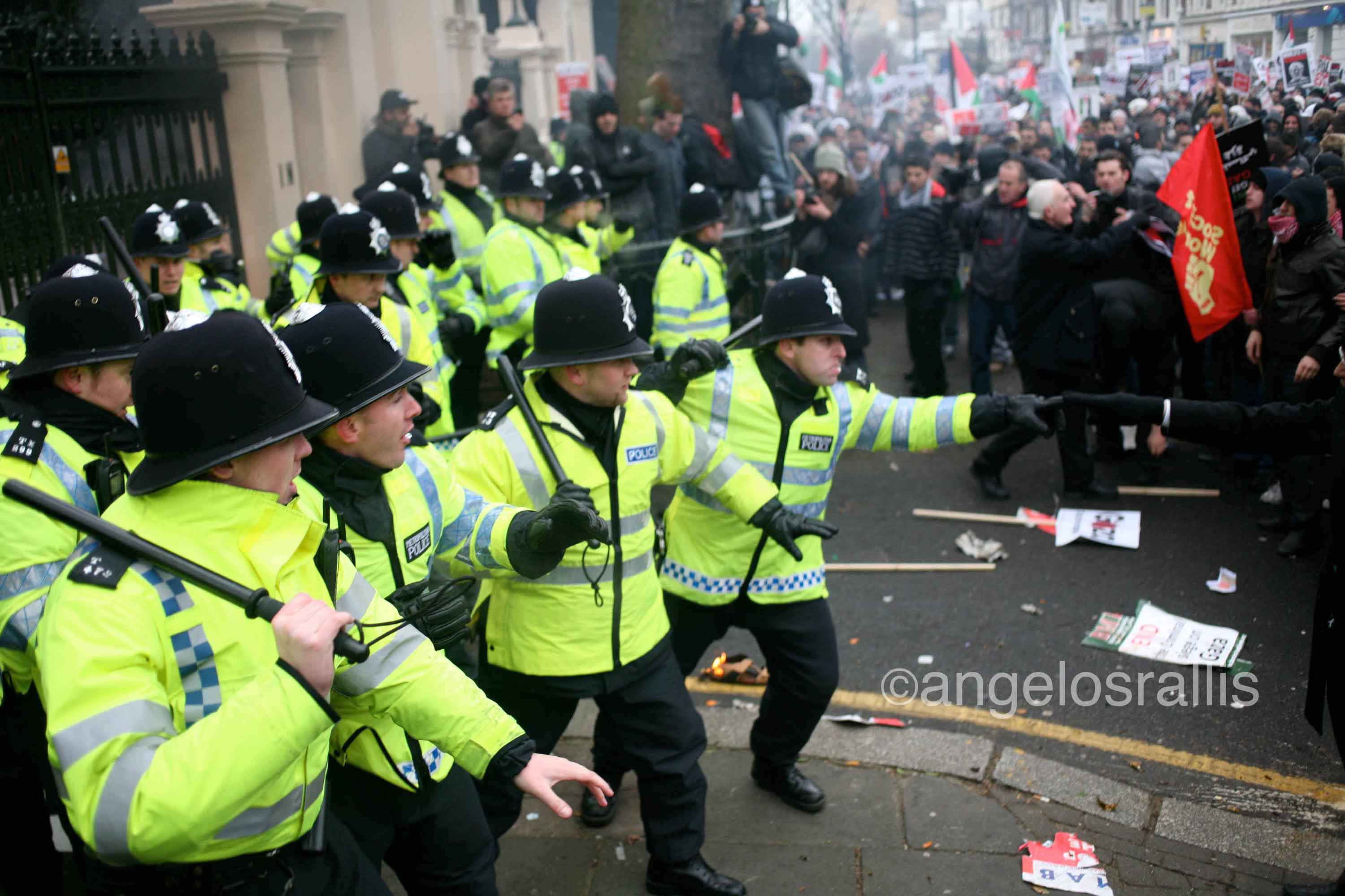 Situation worsens as officers launch an attack