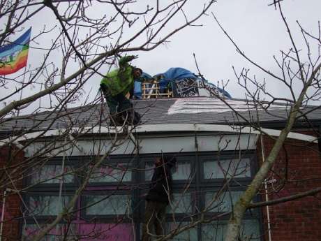 Peace signs... or is it "V for Victory"? We'll win this!