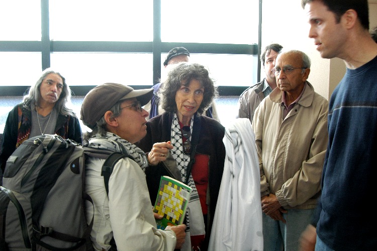 Darlene Wallach (second from left) recounts experience in Israeli prison
