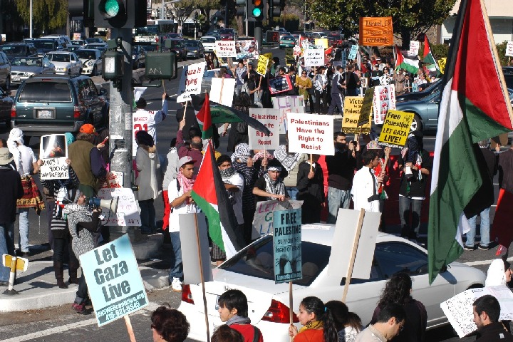 1200 people protest in San José, 11 January 2009