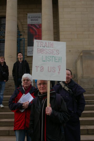 Keep Sheffield Station open to the public!!!
