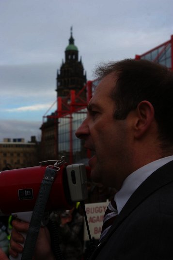 Keep Sheffield Station open to the public!!!