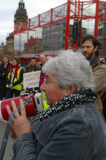 Keep Sheffield Station open to the public!!!