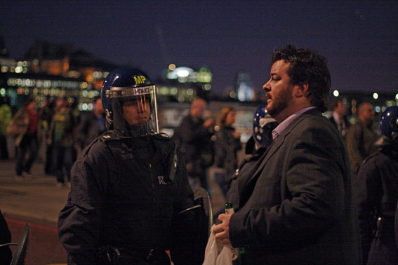 8.50pm 1st April - London Bridge Riot Police still blocking entry to City