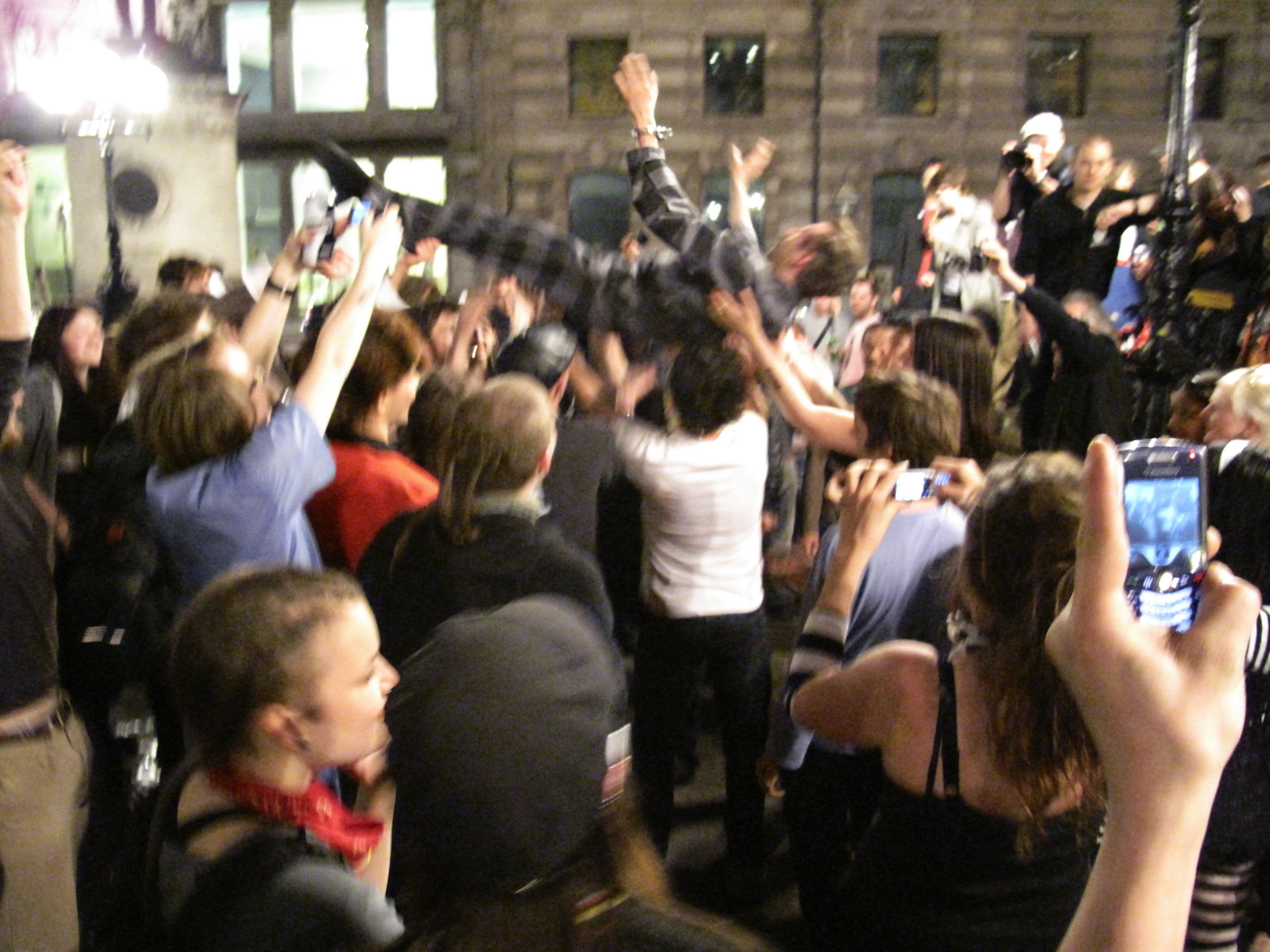 dancing and an agent of Space Hijackers gets birthday bumps