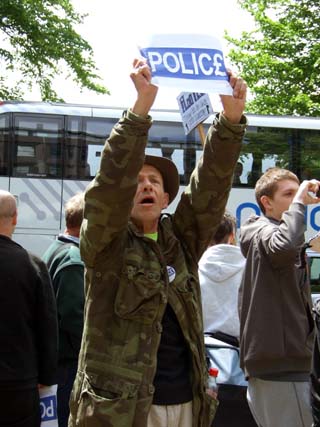 Say "Police", thank you.