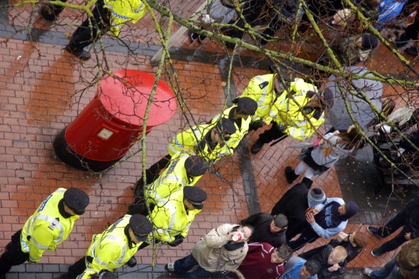 Brave cops protect pillar box?