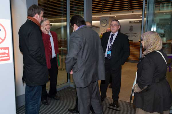 Stopped by Security - Jeremy Corbyn phones Minister's office
