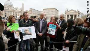 U.S. Catholics urge Vatican reforms in wake of abuse scandal