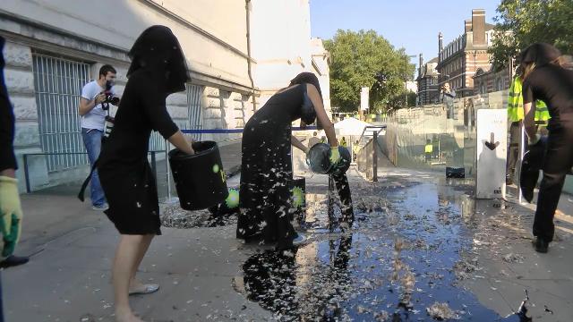 Barrel being poured onto the entrance