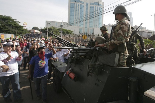 Honduran people protest against the military coup, Tegucigalpa, June 2009