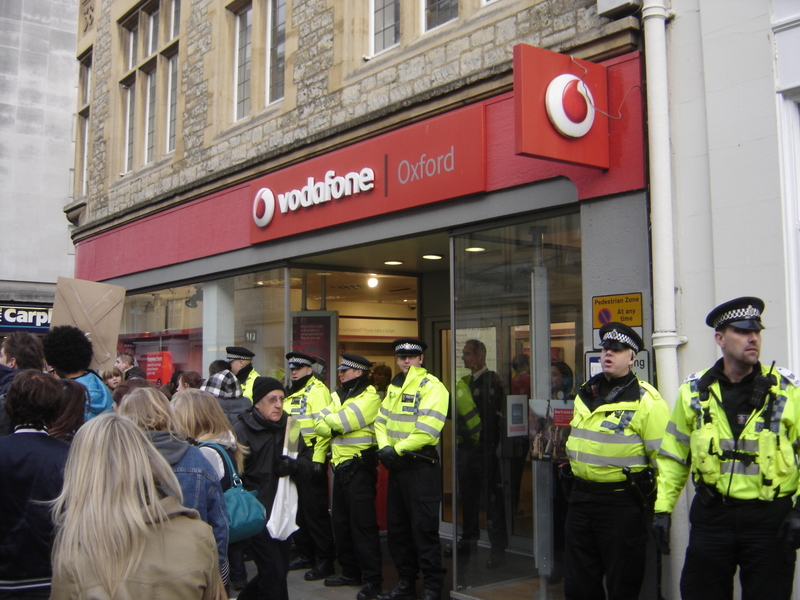 Cops protect Vodafone