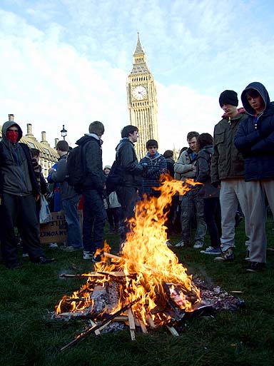 A bonfire, but no Tories on top!