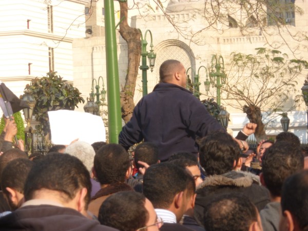 Crowds outside Magles Al Shaab - 08/02/2011