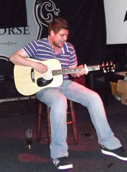 Javaad Alipoor brings the house down!