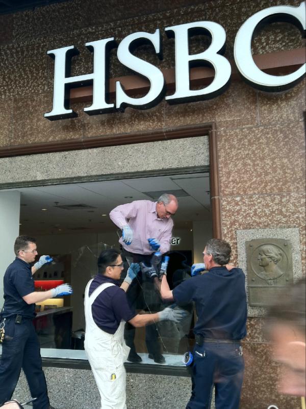 HSBC feels the pane - https://imc.li/fxsbh