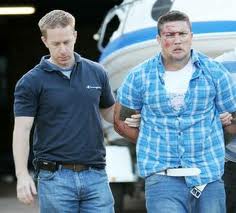 blue jeans is the most easiest way of identifying them