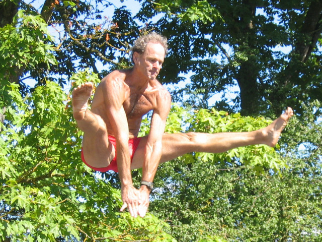 Dr Doug Graham, author of The 80 10 10 Diet