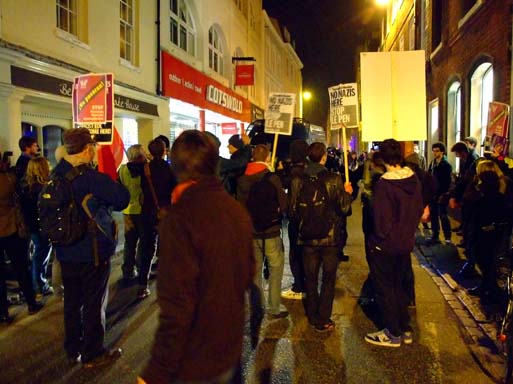 Some decoy vehicles arrived around 6:30pm and stopped on Round Church Street.