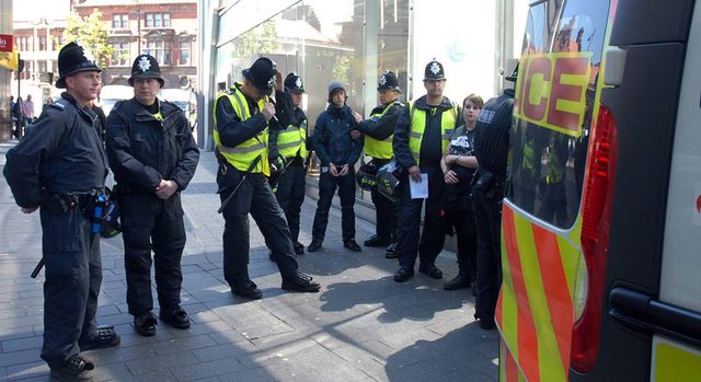 Arrested campaigners and cops