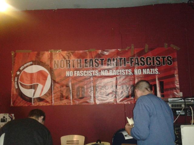 Newcastle screening of 'No Pasaran' stall